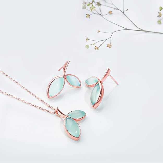 Leaf Pendant & Earrings Set